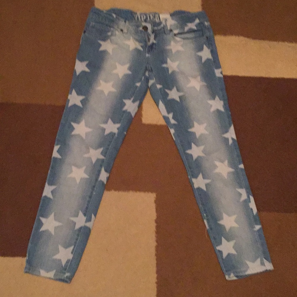 VIP Jeans 3/4 never worn.